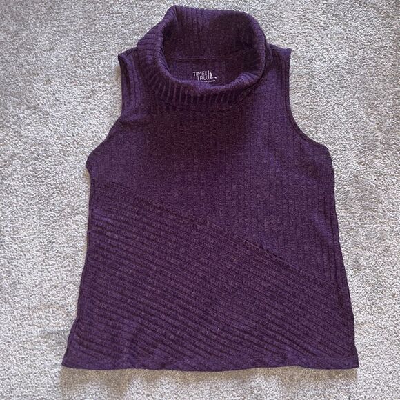 Time and Tru Sleeveless Sweater! - Picture 3 of 9